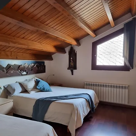 Hotel Rural L'ortiga Blanca Queralbs (Caralps)