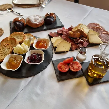 Rural L'ortiga Blanca Hotell