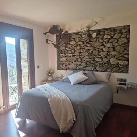 Hotel Rural L'ortiga Blanca *