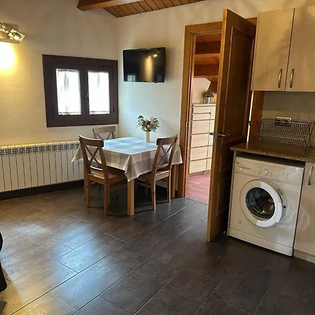 Rural L'ortiga Blanca * Керальбс
