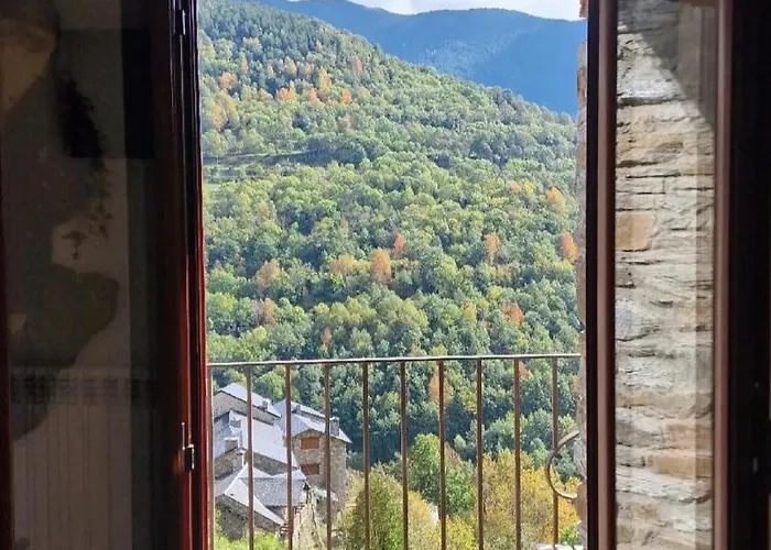 Отель Rural L'ortiga Blanca Керальбс